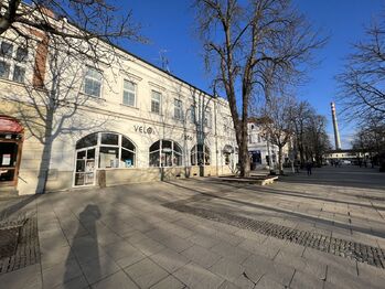 Pronájem obchodních prostor 55 m², Břeclav