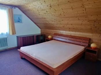 Pronájem domu 90 m², Řitka