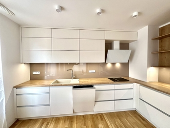 Pronájem bytu 3+kk v osobním vlastnictví 76 m², Praha 4 - Modřany