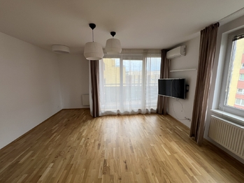 Pronájem bytu 3+kk v osobním vlastnictví 76 m², Praha 4 - Modřany