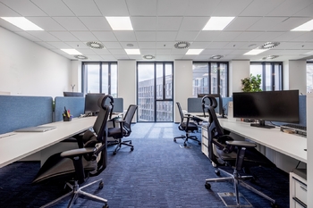 Pronájem kancelářských prostor 319 m², Praha 8 - Karlín