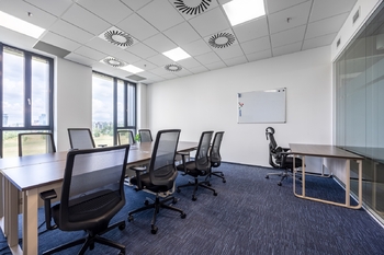 Pronájem kancelářských prostor 319 m², Praha 8 - Karlín