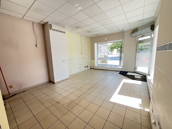 Pronájem obchodních prostor 43 m², Vsetín