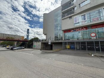 Prodej garážového stání, Praha 5 - Stodůlky