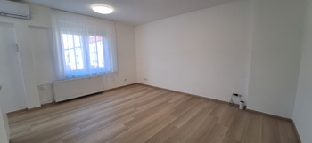 Obývací pokoj s kuchyňským koutem - Pronájem bytu 2+kk v osobním vlastnictví 47 m², Bučovice
