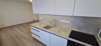 Kuchyňská linka - Pronájem bytu 2+kk v osobním vlastnictví 47 m², Bučovice