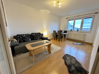 Obývací pokoj - Pronájem bytu 3+kk v osobním vlastnictví 73 m², Benešov