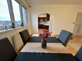Obývací pokoj - Pronájem bytu 3+kk v osobním vlastnictví 73 m², Benešov