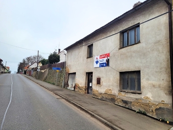 Prodej domu 100 m², Lochovice