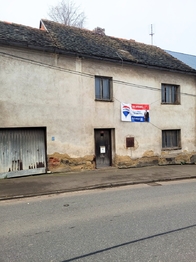 Prodej domu 100 m², Lochovice