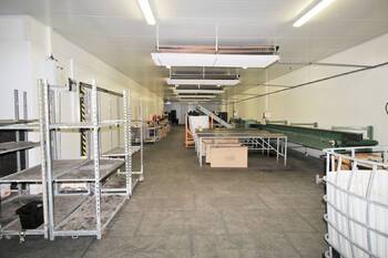 Pronájem skladovacích prostor 200 m², Spálené Poříčí