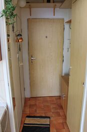 předsíň - Pronájem bytu 2+kk v osobním vlastnictví 37 m², České Budějovice