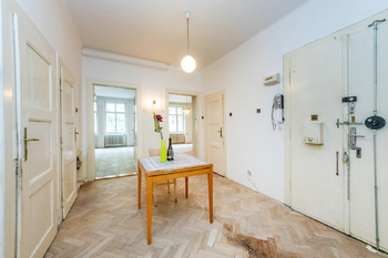 Prodej bytu 3+1 v osobním vlastnictví 94 m², Praha 3 - Vinohrady
