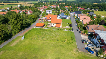 Prodej pozemku 930 m², Svinaře