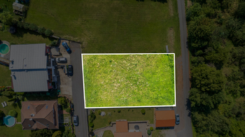 Prodej pozemku 930 m², Svinaře