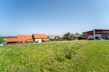 Pozemek ze severu - Prodej pozemku 930 m², Svinaře
