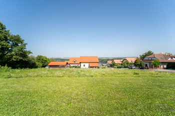 Pozemek ze severu - Prodej pozemku 930 m², Svinaře