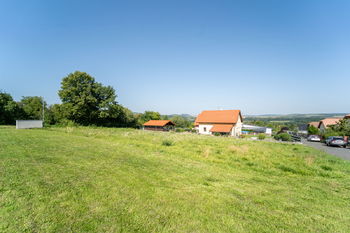 Pozemek ze severu - Prodej pozemku 930 m², Svinaře