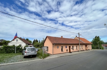 Obecní úřad - Prodej pozemku 1774 m², Svinaře