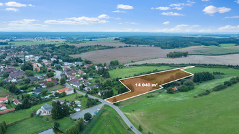 Prodej pozemku 14040 m², Jeníkovice
