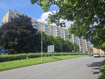 ulice Obránců míru - Prodej bytu 3+1 v družstevním vlastnictví 72 m², Kopřivnice