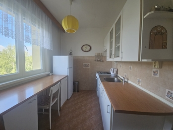 kuchyně - Prodej bytu 3+1 v družstevním vlastnictví 72 m², Kopřivnice