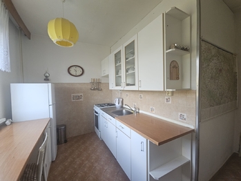 kuchyně - Prodej bytu 3+1 v družstevním vlastnictví 72 m², Kopřivnice