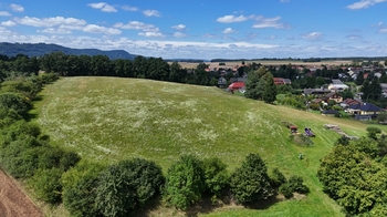 Prodej pozemku 20610 m², Kunčina