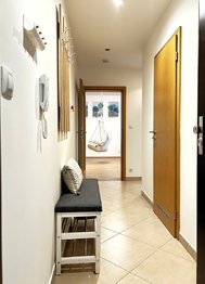 Pronájem bytu 2+kk v osobním vlastnictví 79 m², Praha 10 - Horní Měcholupy