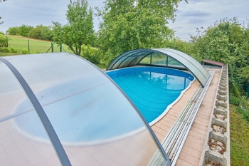 Pronájem domu 206 m², Chýnice