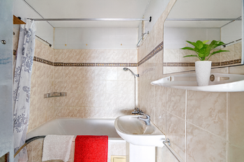 Prodej bytu 3+1 v osobním vlastnictví 75 m², Hradec Králové