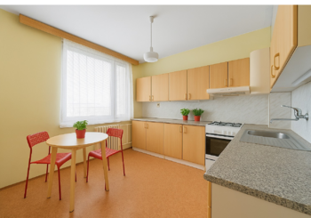Prodej bytu 3+1 v osobním vlastnictví 75 m², Hradec Králové