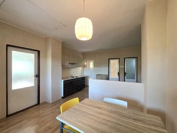 Prodej domu 75 m², Holedeč