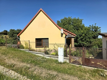 Prodej domu 75 m², Holedeč