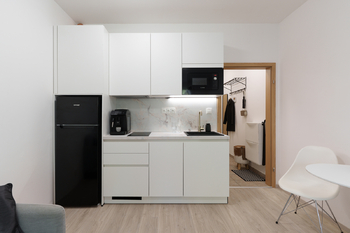 Prodej bytu 1+kk v osobním vlastnictví 65 m², Praha 5 - Smíchov