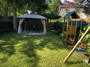 Prodej domu 555 m², Lipová-lázně