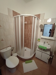Prodej domu 555 m², Lipová-lázně
