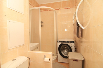 Koupelna - Prodej bytu 4+1 v osobním vlastnictví 85 m², Karlovy Vary