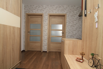 Předsíň - Prodej bytu 4+1 v osobním vlastnictví 85 m², Karlovy Vary
