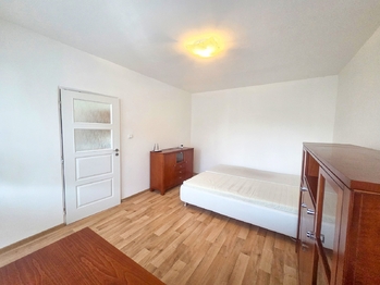 ložnice - Pronájem bytu 2+kk v osobním vlastnictví 37 m², České Budějovice