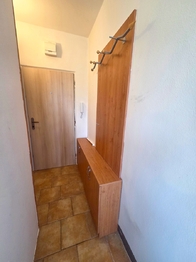 předsíň - Pronájem bytu 2+kk v osobním vlastnictví 37 m², České Budějovice