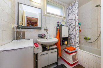 Koupelna - Prodej domu 232 m², Mnichovo Hradiště