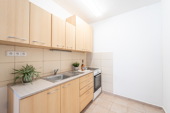 Prodej bytu 2+kk v družstevním vlastnictví 45 m², Praha 5 - Stodůlky
