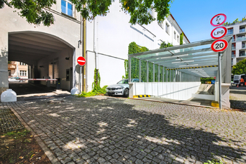Prodej bytu 2+kk v osobním vlastnictví 106 m², Praha 10 - Vinohrady