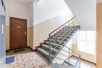 Pronájem bytu 1+1 v družstevním vlastnictví 40 m², Praha 8 - Karlín