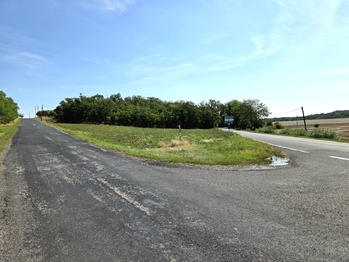 Prodej pozemku 3590 m², Krásný Dvůr