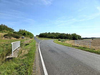 Prodej pozemku 3590 m², Krásný Dvůr