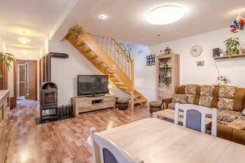 Obývací pokoj - Prodej domu 130 m², Plzeň