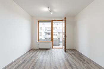 Pronájem bytu 1+kk v osobním vlastnictví 35 m², Praha 9 - Hloubětín