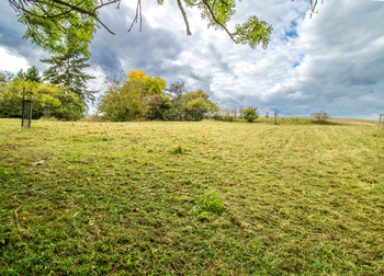Prodej pozemku 2482 m², Bačalky